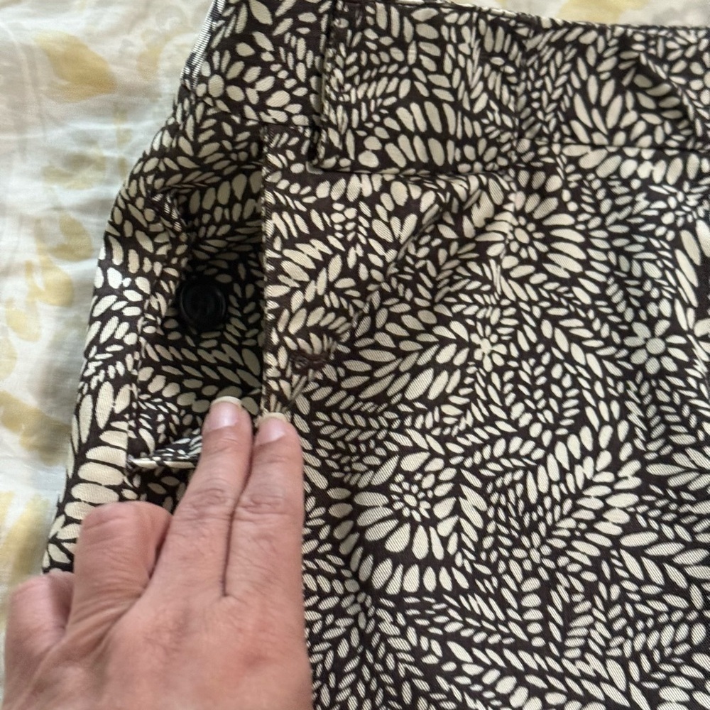 GW - Ms. Floral Skirt from Ann Taylor - Brown/Beige- Sz 14 - Picture 7 of 11